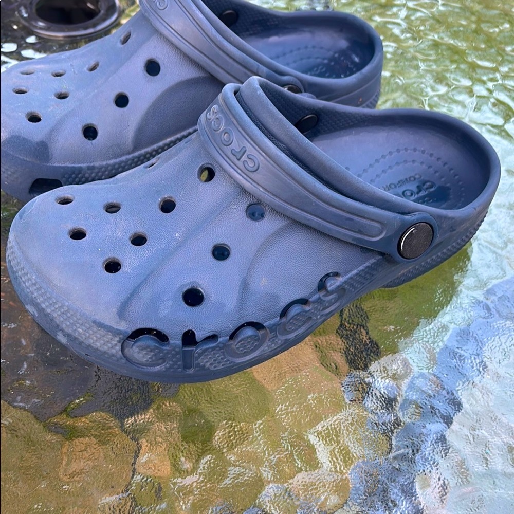 Crocs Kids Dark Blue Size 1